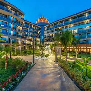 Arnor De Luxe & Otel